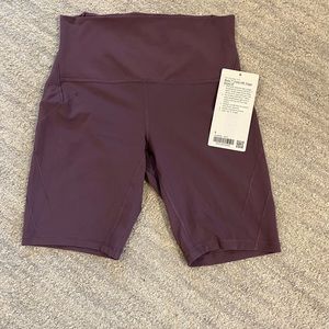 NEW LULU Fold HR Yoga Short 8” SIZE 6 Purple
